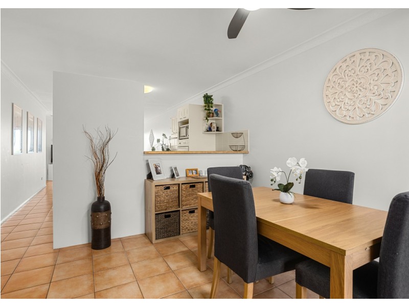 3/32 Lewis Street, Old Bar NSW 2430