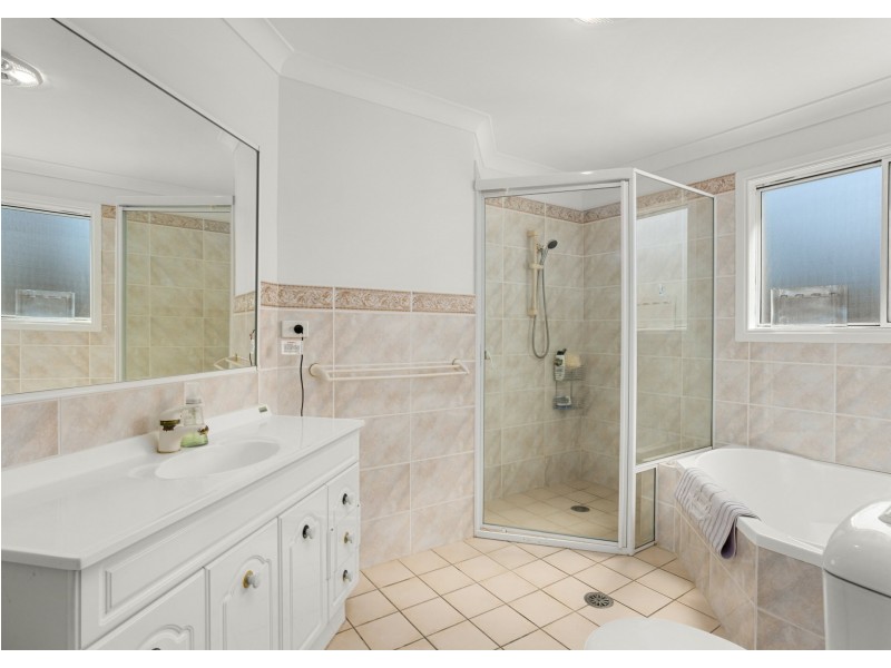 3/32 Lewis Street, Old Bar NSW 2430