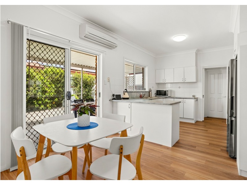 7 Berber Road, Old Bar NSW 2430