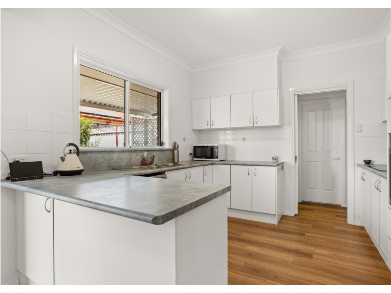 7 Berber Road, Old Bar NSW 2430