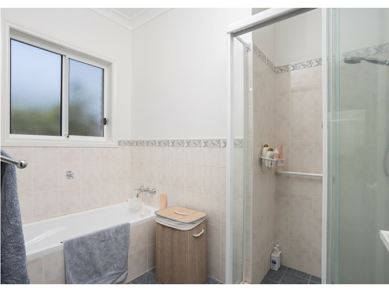 7 Berber Road, Old Bar NSW 2430