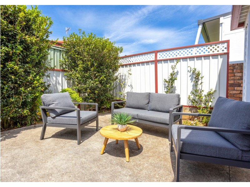 7 Berber Road, Old Bar NSW 2430