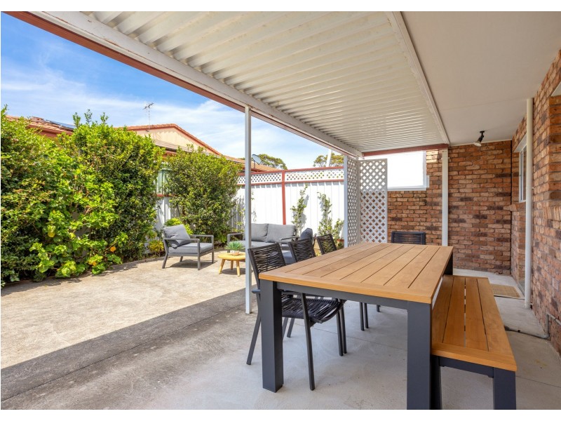 7 Berber Road, Old Bar NSW 2430