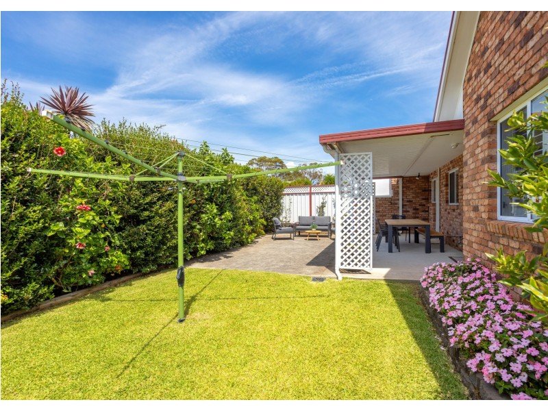 7 Berber Road, Old Bar NSW 2430
