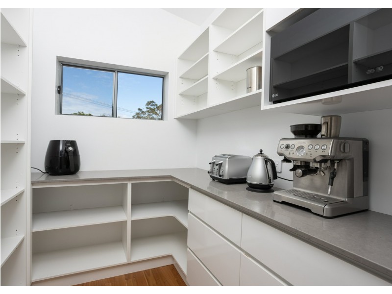 1 Clerke Street, Old Bar NSW 2430