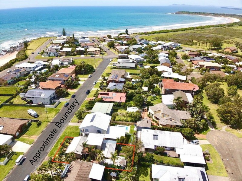 39 Ocean Drive, Wallabi Point NSW 2430