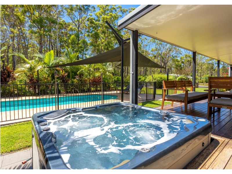 34 Kolinda Drive, Old Bar NSW 2430