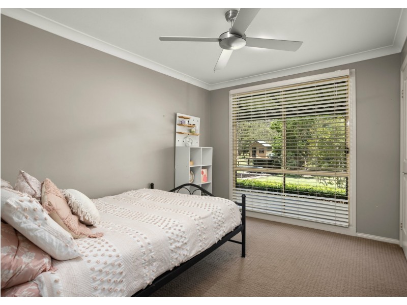 34 Kolinda Drive, Old Bar NSW 2430