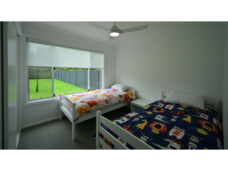 5 Farleigh Street, Old Bar NSW 2430