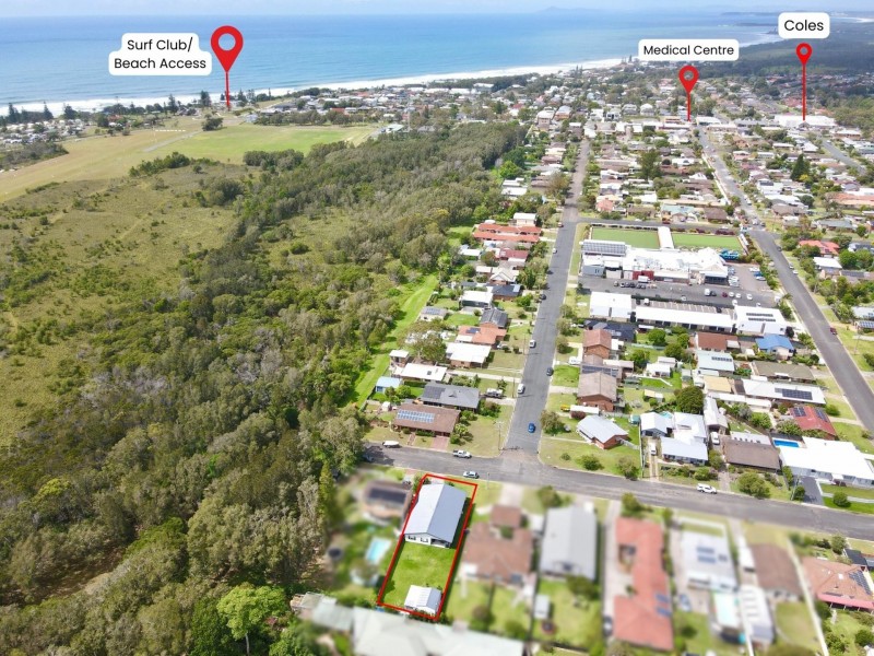 5 Farleigh Street, Old Bar NSW 2430