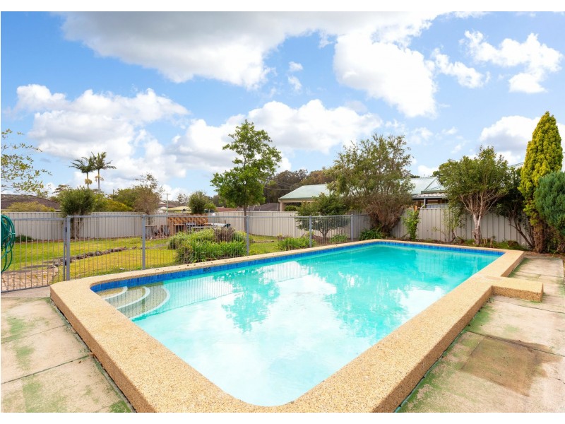 3/39-41 Old Bar Road, Old Bar NSW 2430