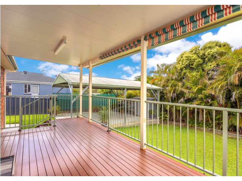 20 Carrabeen Drive, Old Bar NSW 2430