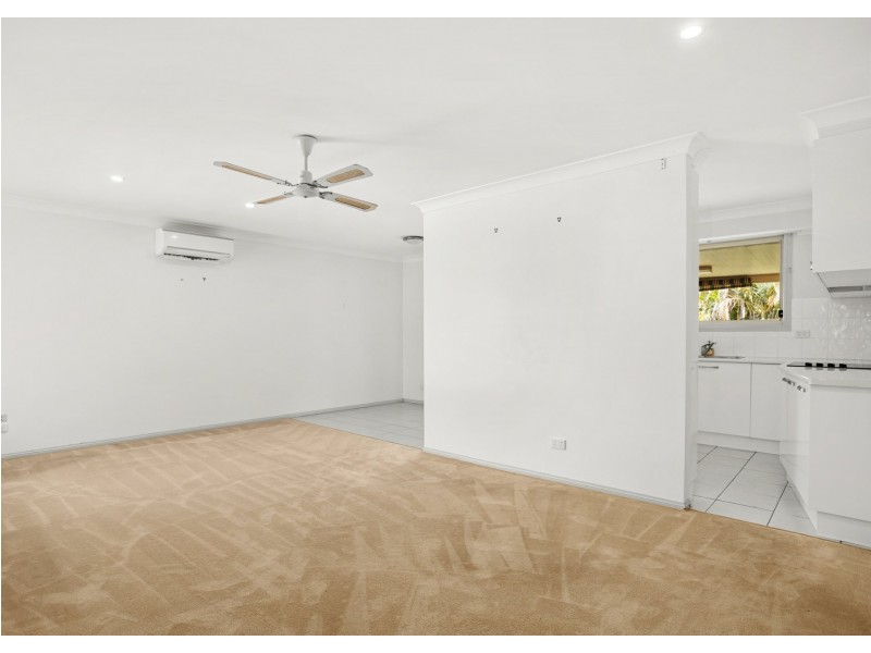 20 Carrabeen Drive, Old Bar NSW 2430