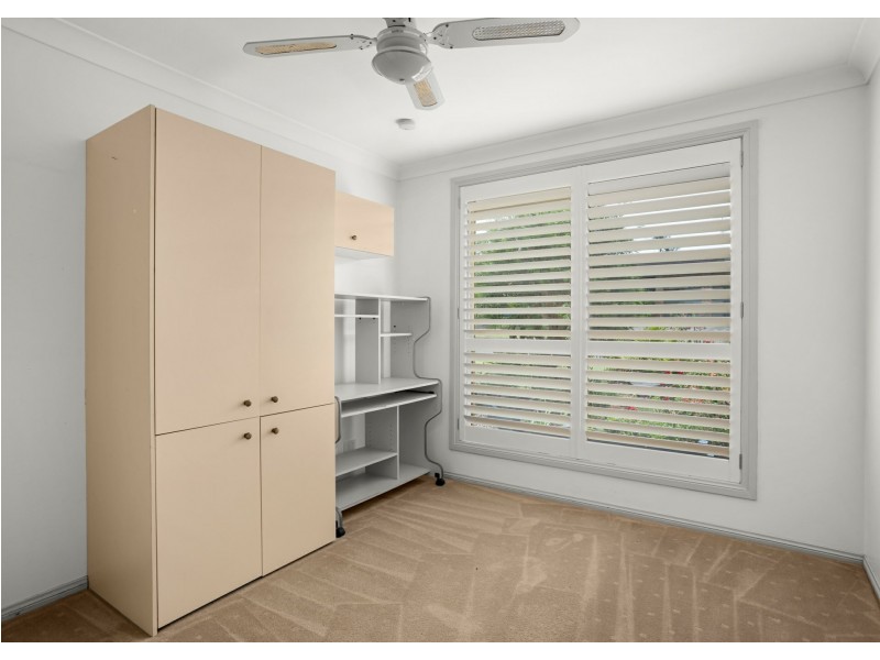 20 Carrabeen Drive, Old Bar NSW 2430