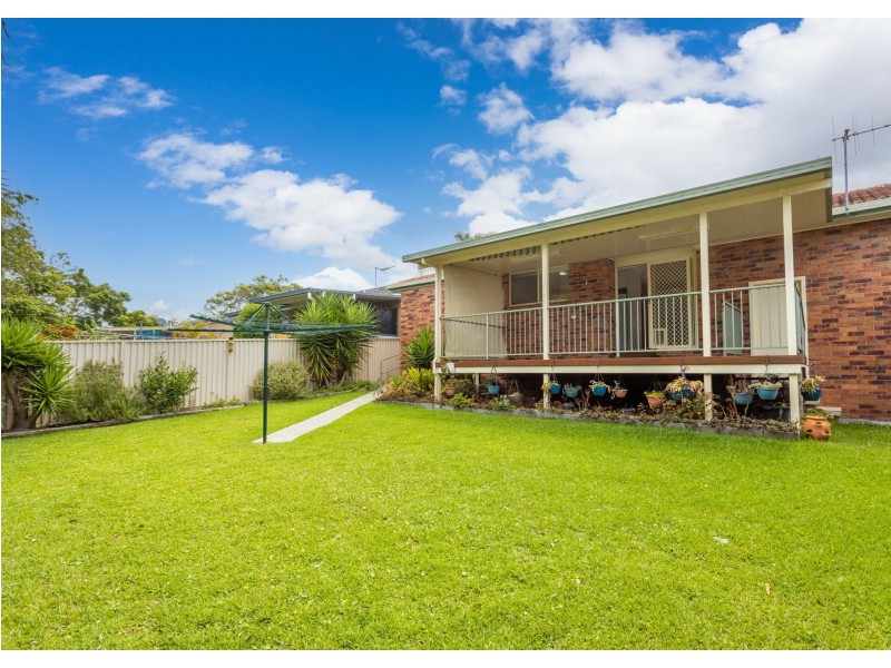 20 Carrabeen Drive, Old Bar NSW 2430