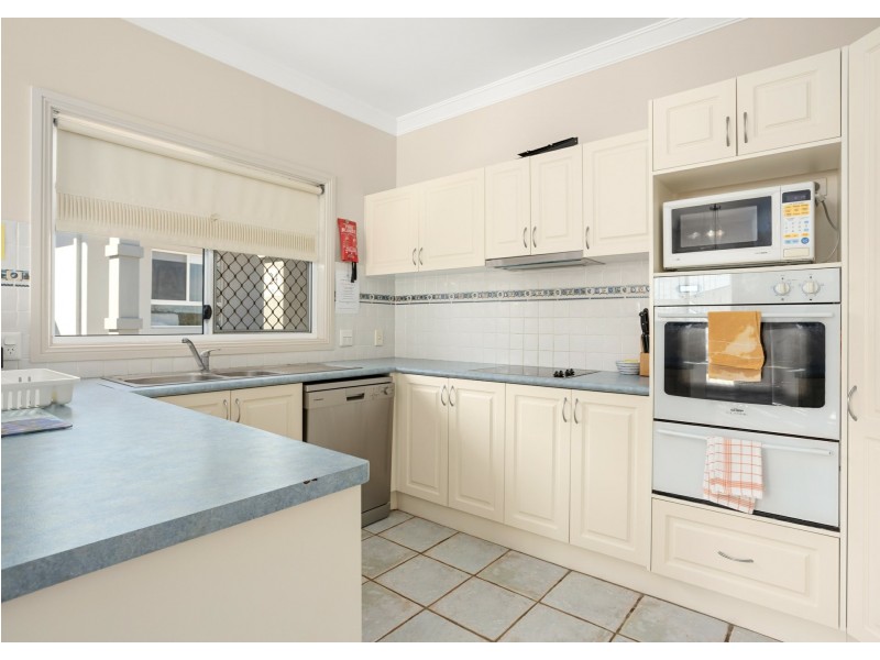 23/32 Lewis Street, Old Bar NSW 2430