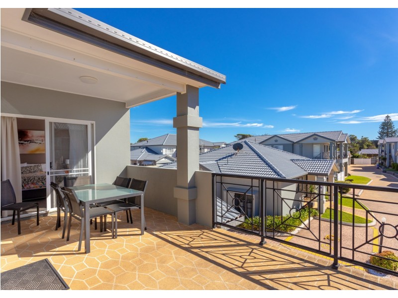 23/32 Lewis Street, Old Bar NSW 2430