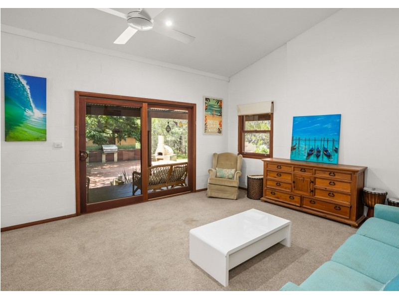 62 South Heron Road, Old Bar NSW 2430