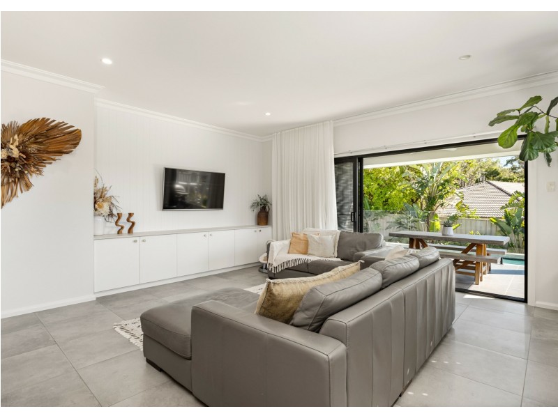 7 Kadungle Close, Wallabi Point NSW 2430