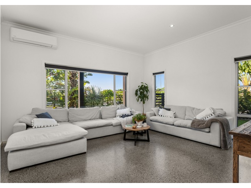 9 Shantull Drive, Wallabi Point NSW 2430