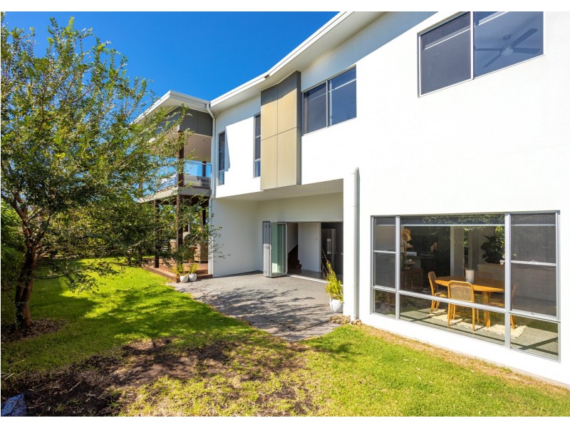 9 Shantull Drive, Wallabi Point NSW 2430