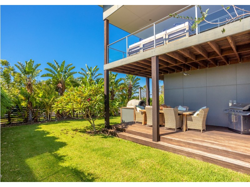 9 Shantull Drive, Wallabi Point NSW 2430