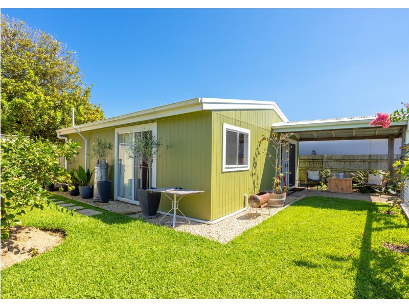 21 Richardson Street, Old Bar NSW 2430