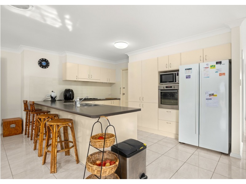 49 Bluehaven Drive, Old Bar NSW 2430