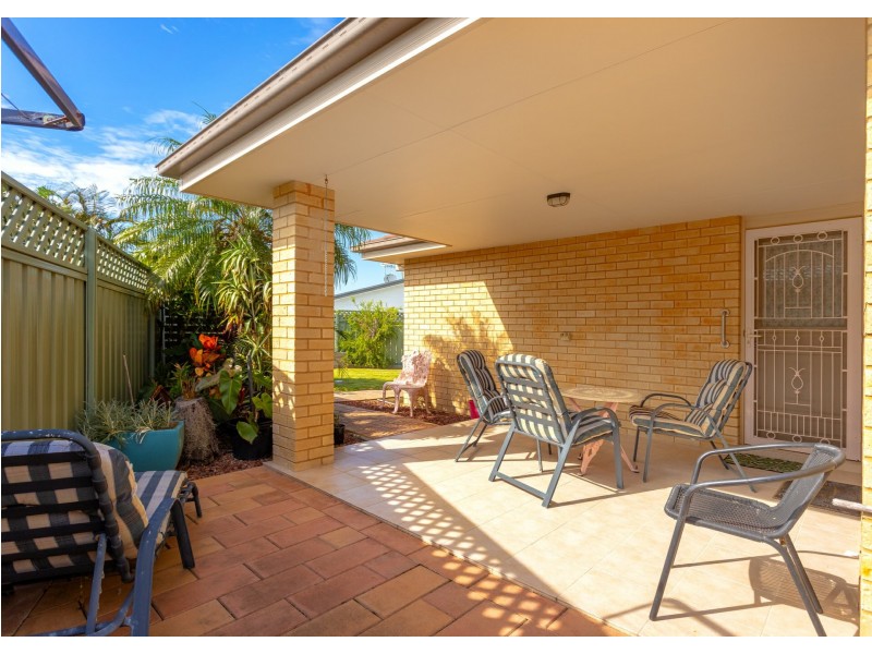 49 Bluehaven Drive, Old Bar NSW 2430