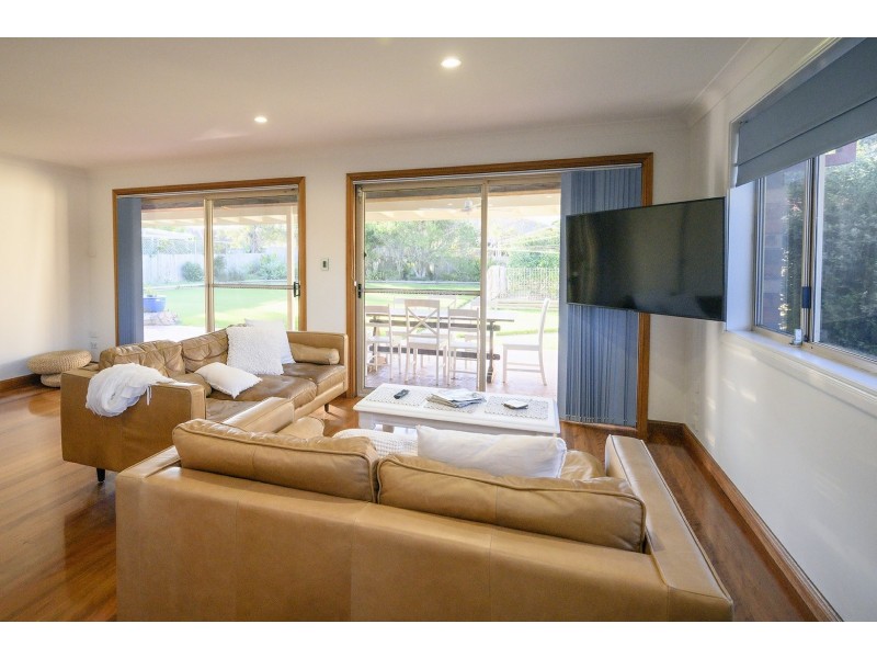 23 Clerke Street, Old Bar NSW 2430