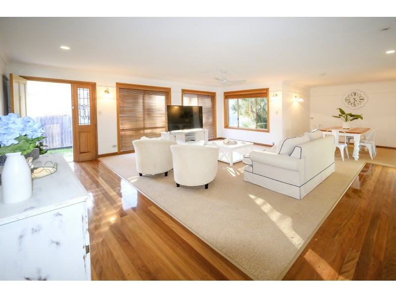23 Clerke Street, Old Bar NSW 2430