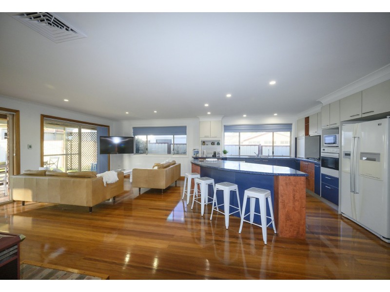 23 Clerke Street, Old Bar NSW 2430