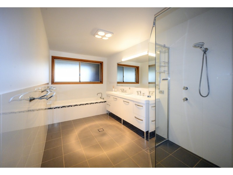 23 Clerke Street, Old Bar NSW 2430