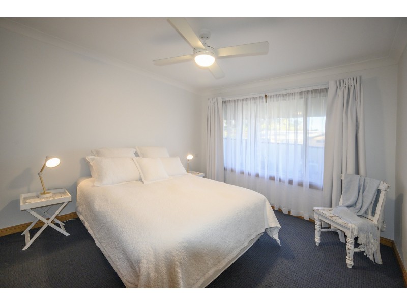 23 Clerke Street, Old Bar NSW 2430