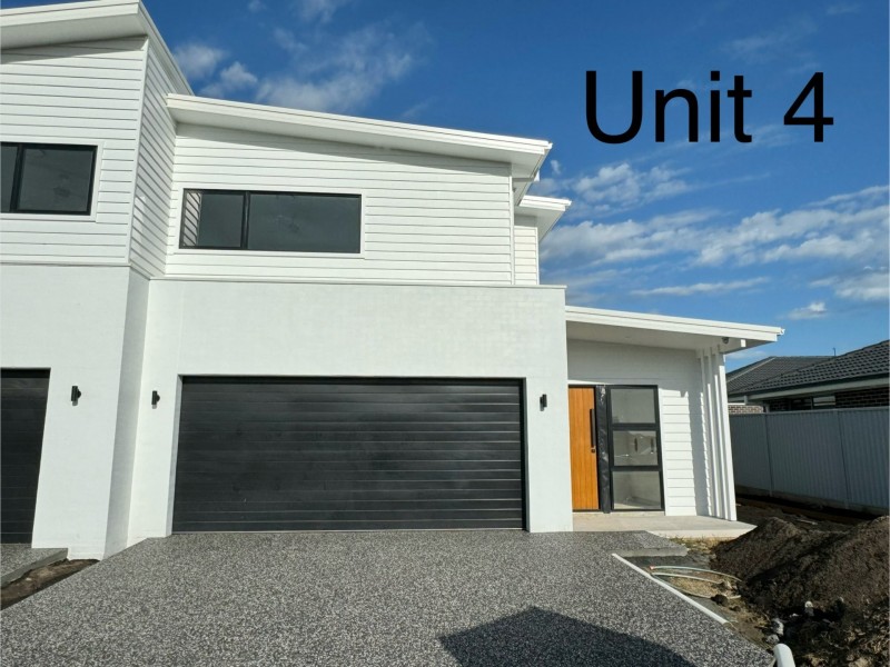 Unit 4/1 Retreat Close, Old Bar NSW 2430