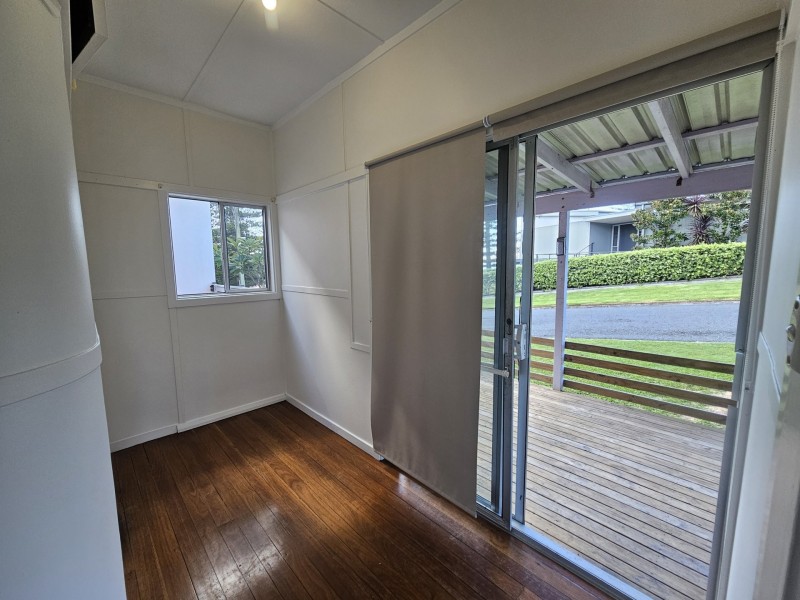 3 Albert Street, Black Head NSW 2430