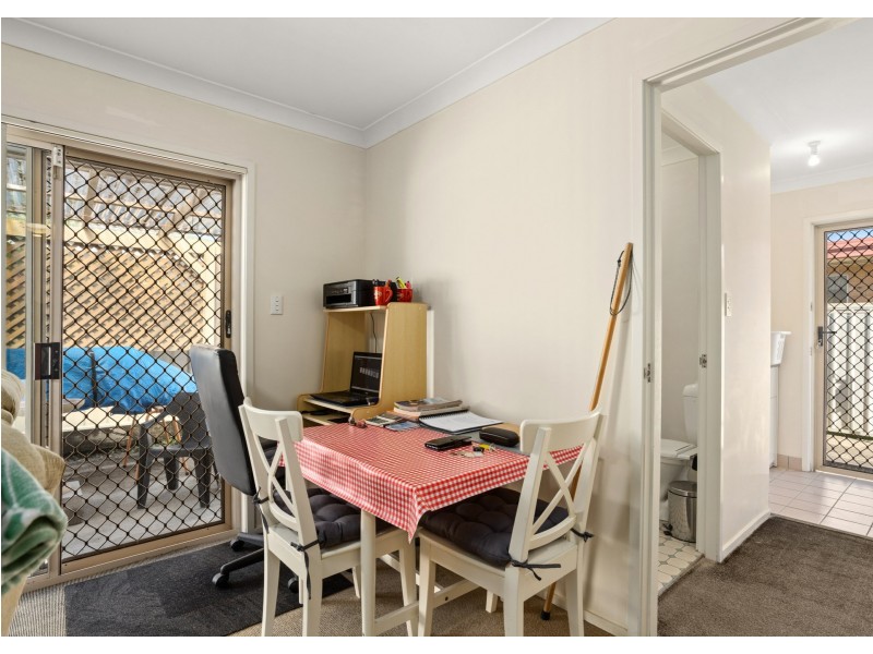 4/8 Bryan Street, Old Bar NSW 2430