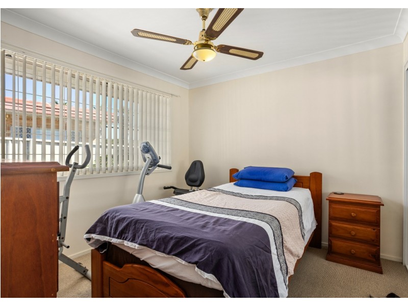 4/8 Bryan Street, Old Bar NSW 2430