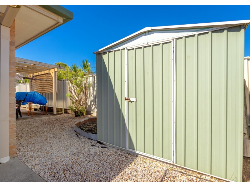4/8 Bryan Street, Old Bar NSW 2430