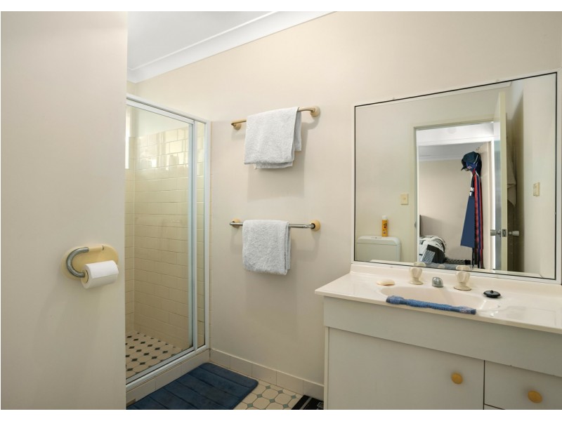 1/8 Bryan Street, Old Bar NSW 2430