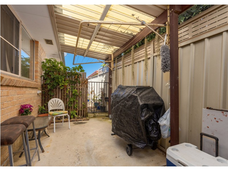 1/8 Bryan Street, Old Bar NSW 2430