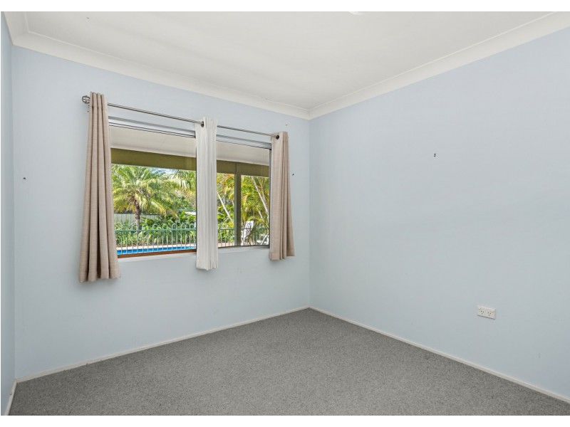 34 Warwiba Road, Old Bar NSW 2430