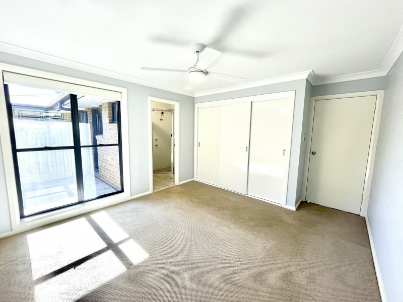 Unit 2/13 Yellowfin Avenue, Old Bar NSW 2430