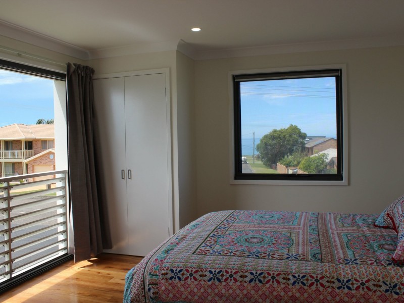 21 Ocean Drive, Wallabi Point NSW 2430