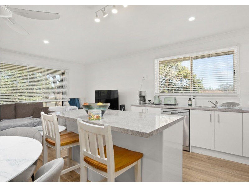 1/6 Osprey Avenue, Old Bar NSW 2430