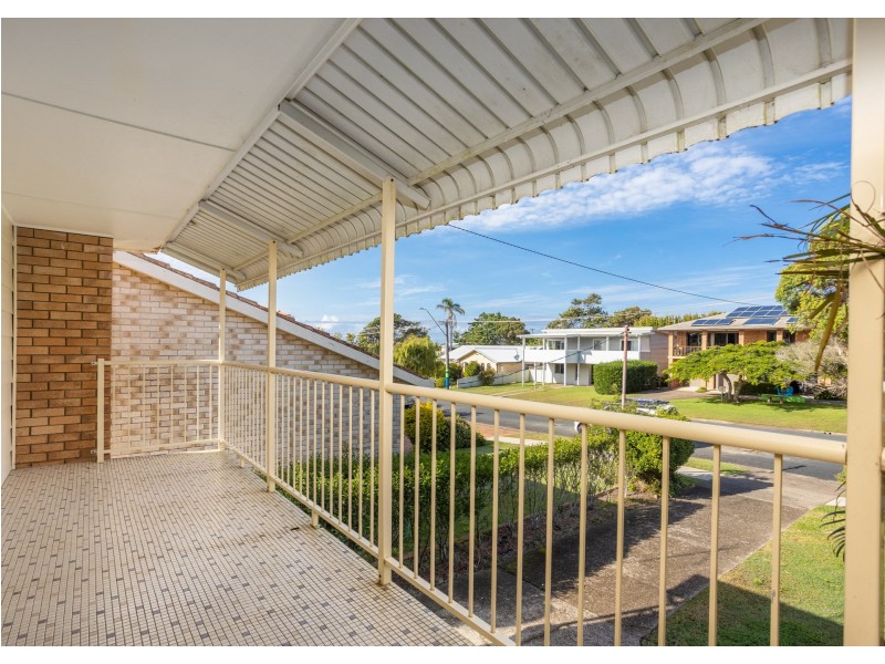 17 Old Bar Road, Old Bar NSW 2430