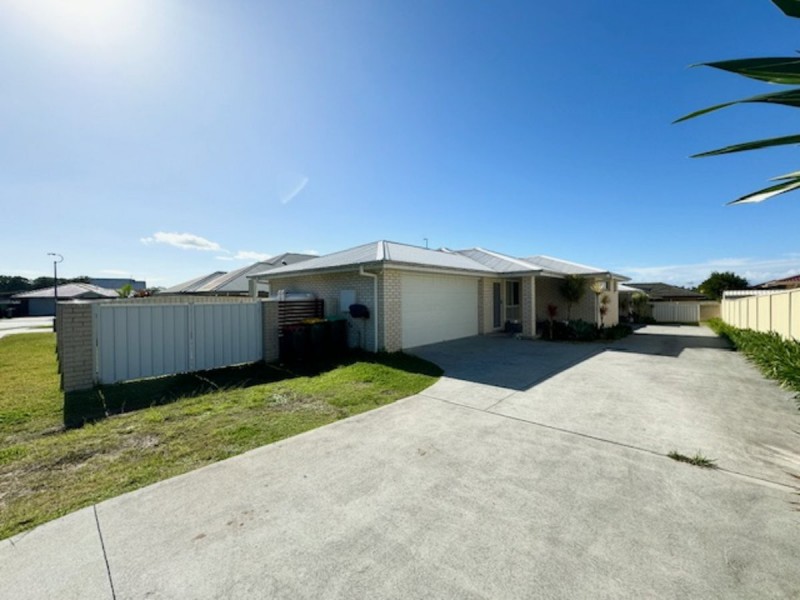 3A Threadfin Court, Old Bar NSW 2430