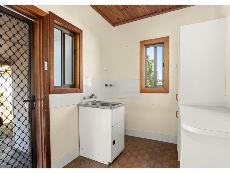 4 Burri Street, Taree NSW 2430