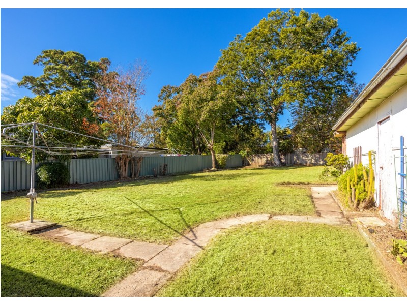 4 Burri Street, Taree NSW 2430