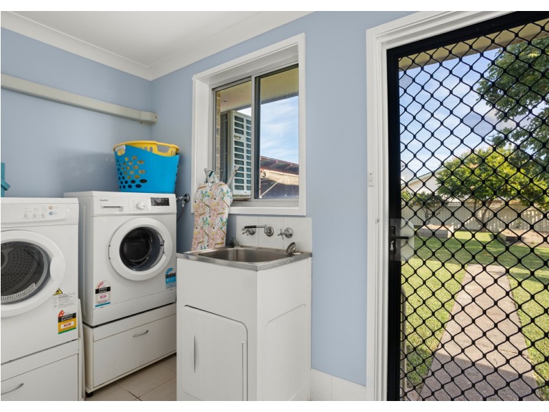 43 Richardson Street, Old Bar NSW 2430